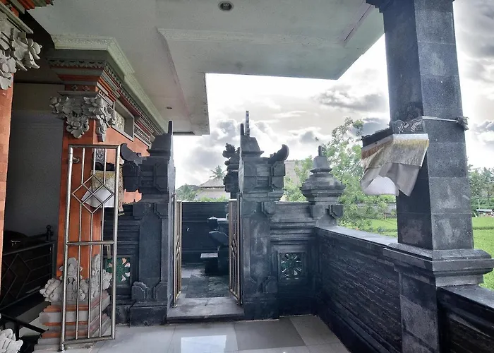 Pondok Dewa 3*