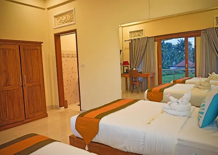 Pondok Dewa 3*