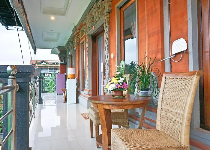 Pondok Dewa 3*